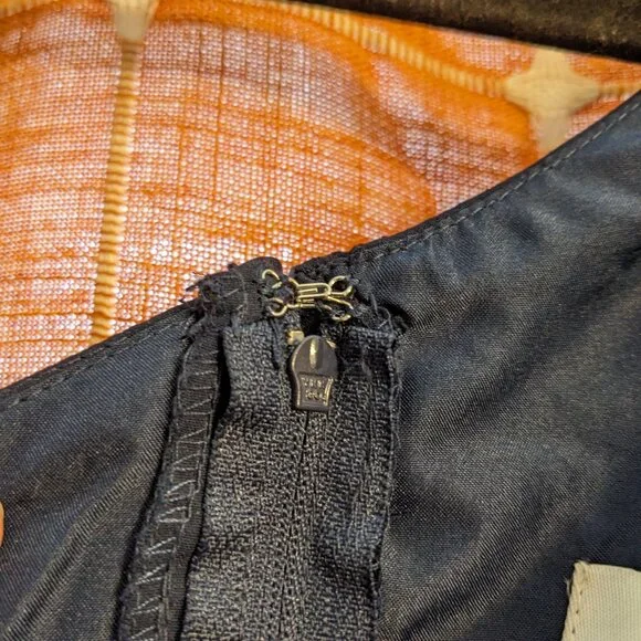 Alfred Angelo Formal Dress - Picture 9 of 12